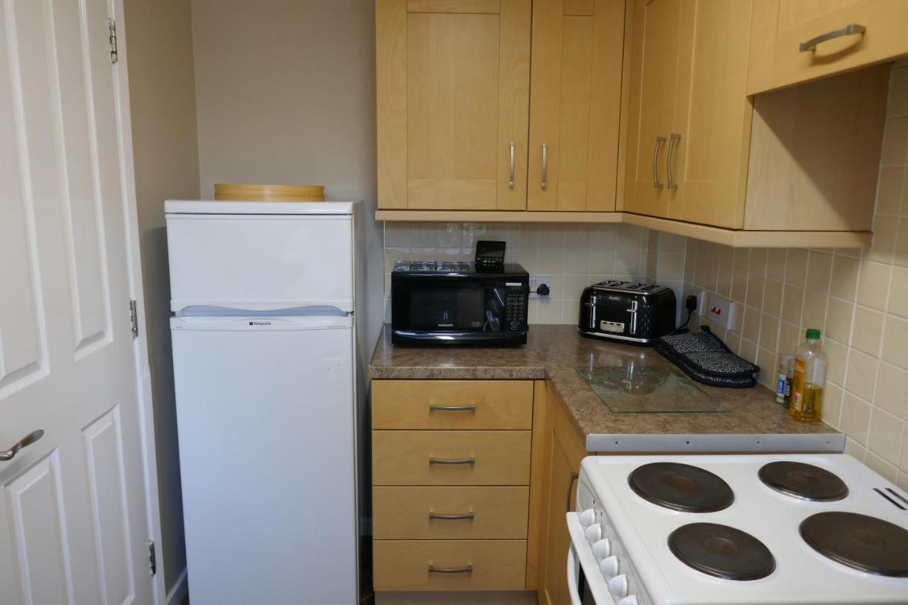 2 Bedroom House Walking Distance To City Centre With Free Parking Йорк Экстерьер фото