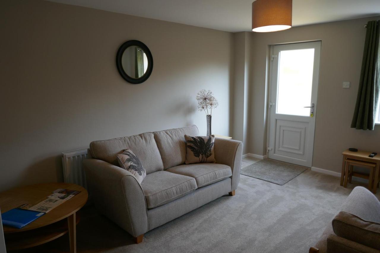 2 Bedroom House Walking Distance To City Centre With Free Parking Йорк Экстерьер фото